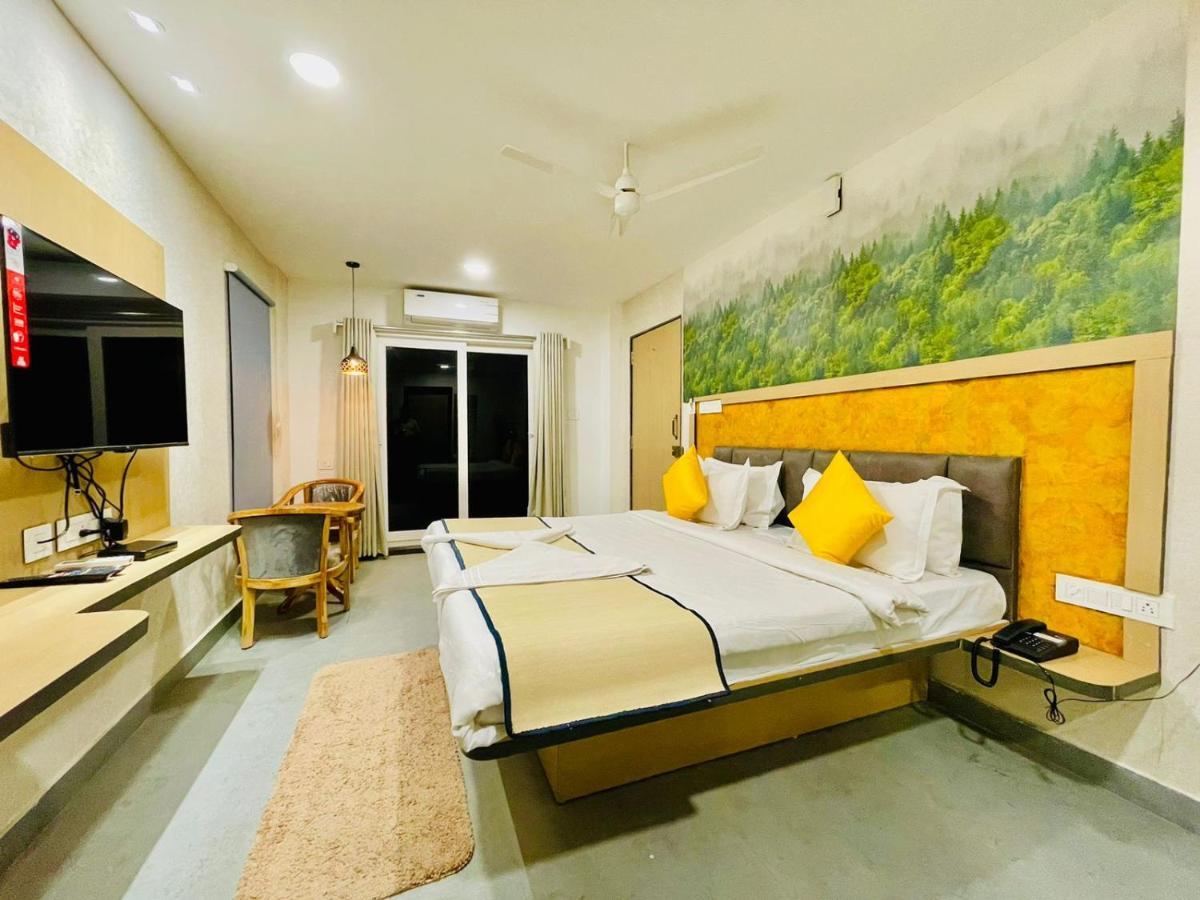 Hotel Lake View Airport Zone Hyderabad Exterior photo