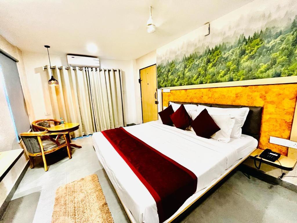 Hotel Lake View Airport Zone Hyderabad Exterior photo